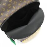 Louis_Vuitton_Monogram_LV_Rubber_Discovery_Backpack_2021AW_PM_M57965_Backpack_7