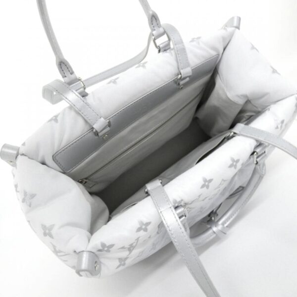 Louis_Vuitton_Monogram_LV_SKI_Onthego_MM_M11847_Bag_4