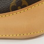 Louis_Vuitton_Monogram_Lockit_Vertical_M40103_Bag_6