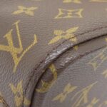 Louis_Vuitton_Monogram_Loop_M51155_Bag_2