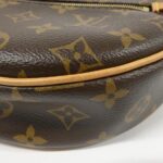 Louis_Vuitton_Monogram_Loop_M81098_Shoulder_Bag_3