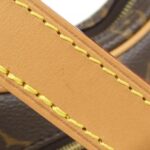 Louis_Vuitton_Monogram_Loop_M81098_Shoulder_Bag_8