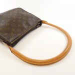 Louis_Vuitton_Monogram_Looping_MM_M51146_Shoulder_Bag_3