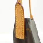 Louis_Vuitton_Monogram_Looping_MM_M51146_Shoulder_Bag_5