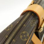 Louis_Vuitton_Monogram_Manhattan_GM_M40025_Bag_6