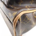 Louis_Vuitton_Monogram_Manhattan_PM_M40026_Bag_3