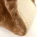 Louis_Vuitton_Monogram_Mini_Lin_Trapèze_GM_M40060_Bag_4