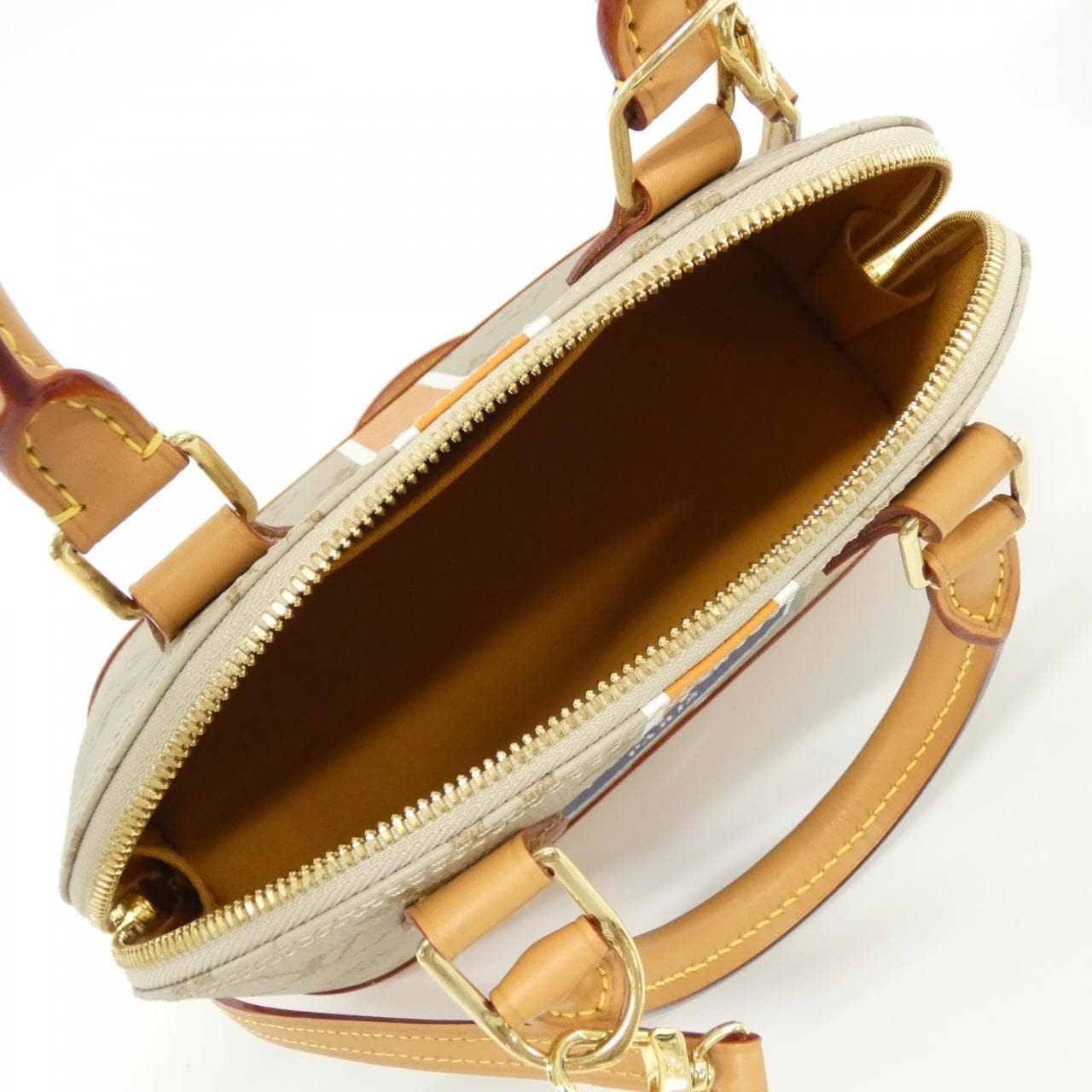 Louis_Vuitton_Monogram_Monogram_Paname_LV_Street_Sign_Alma_BB_M23502_Bag_9