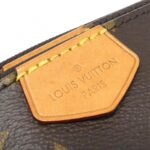Louis_Vuitton_Monogram_Multi_Pochette_Accessoires_M44840_Shoulder_Bag_4