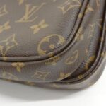 Louis_Vuitton_Monogram_Multi_Pochette_Accessoires_Shoulder_Bag_M44813_3