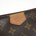 Louis_Vuitton_Monogram_Multi_Pochette_Accessoires_Shoulder_Bag_M44813_4