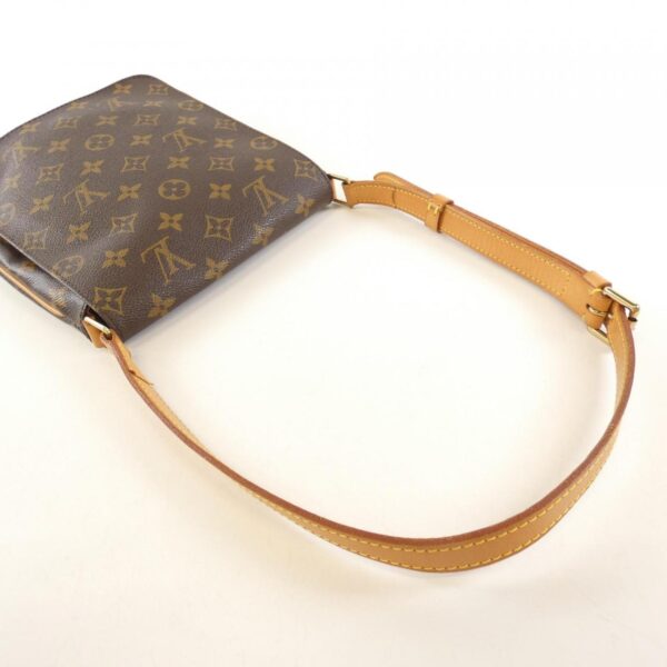 Louis_Vuitton_Monogram_Musette_Salsa_M51258_Shoulder_Bag_4