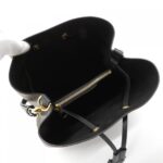 Louis_Vuitton_Monogram_Neo_Noé_M44020_Shoulder_Bag_5
