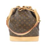 Louis_Vuitton_Monogram_Noé_M42224_Shoulder_Bag_1