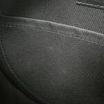 Louis_Vuitton_Monogram_N°7_Wheel_Box_M59706_Shoulder_Bag_8