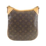 Louis_Vuitton_Monogram_Odeon_PM_M56390_Shoulder_Bag_2