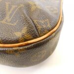 Louis_Vuitton_Monogram_Odeon_PM_M56390_Shoulder_Bag_3