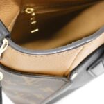 Louis_Vuitton_Monogram_OnMySide_MM_M53823_Bag_10