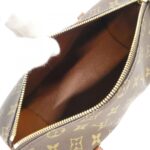 Louis_Vuitton_Monogram_Papillon_26cm_M51366_Bag_7