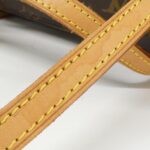 Louis_Vuitton_Monogram_Papillon_26cm_M51386_Bag_8