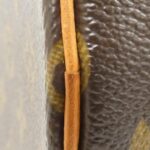 Louis_Vuitton_Monogram_Papillon_30cm_M51385_Bag_2