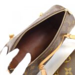 Louis_Vuitton_Monogram_Papillon_30cm_M51385_Bag_6