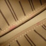 Louis_Vuitton_Monogram_Patch_Mini_Pochette_Accessoires_M95804_Accessory_Pouch_7