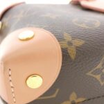 Louis_Vuitton_Monogram_Petite_Mal_Souple_M45531_Bag_3