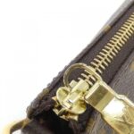 Louis_Vuitton_Monogram_Pochette_Accessoires_M51980_Accessory_Pouch_3