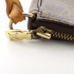Louis_Vuitton_Monogram_Pochette_Accessoires_M51980_Accessory_Pouch_3