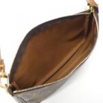 Louis_Vuitton_Monogram_Pochette_Accessoires_M51980_Accessory_Pouch_5