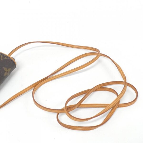 Louis_Vuitton_Monogram_Pochette_Cancun_M60018_Bag_5