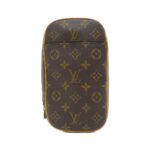 Louis_Vuitton_Monogram_Pochette_Gange_M51870_Shoulder_Bag_1