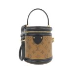 Louis_Vuitton_Monogram_Reverse_Cannes_M43986_Bag_1