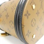 Louis_Vuitton_Monogram_Reverse_Cannes_M43986_Bag_3