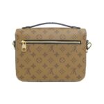 Louis_Vuitton_Monogram_Reverse_Pochette_Métis_MM_M44876_Bag_2
