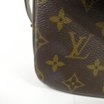 Louis_Vuitton_Monogram_Reverse_Pochette_Métis_MM_M44876_Bag_4