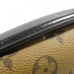 Louis_Vuitton_Monogram_Reverse_Pochette_Métis_MM_M44876_Bag_6