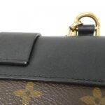 Louis_Vuitton_Monogram_Rocky_BB_M44141_Bag_7