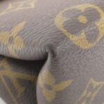 Louis_Vuitton_Monogram_Rocky_BB_M44322_Bag_3