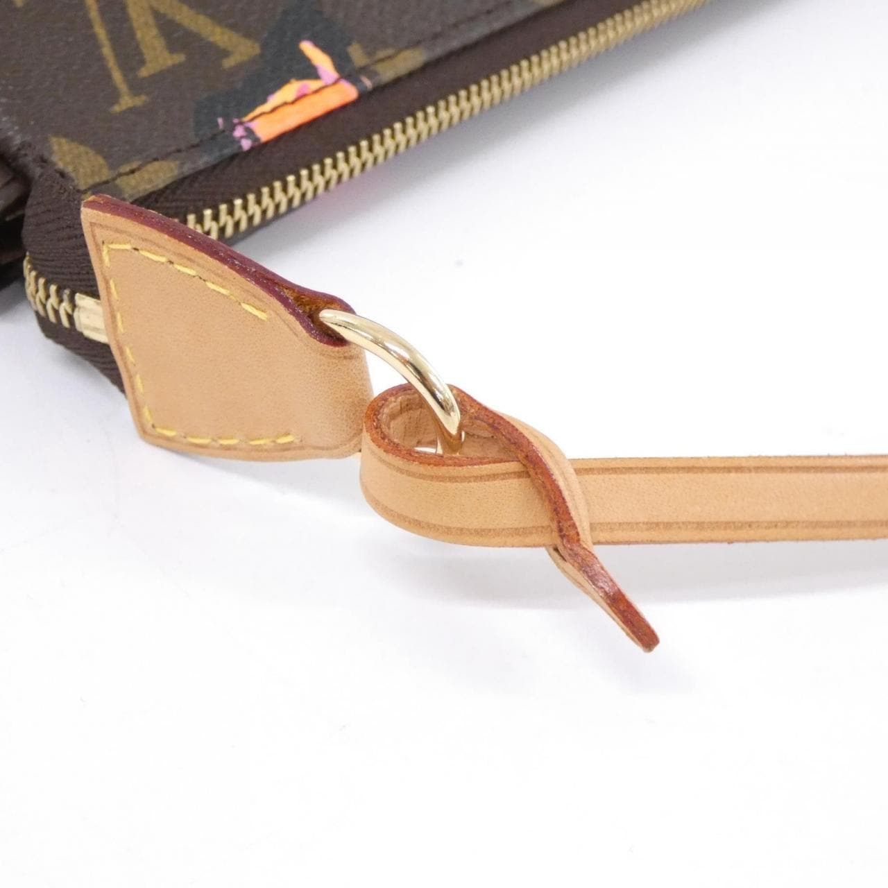 Louis_Vuitton_Monogram_Rose_Stephen_Sprouse_Pochette_Accessoires_M48615_Accessory_Pouch_4