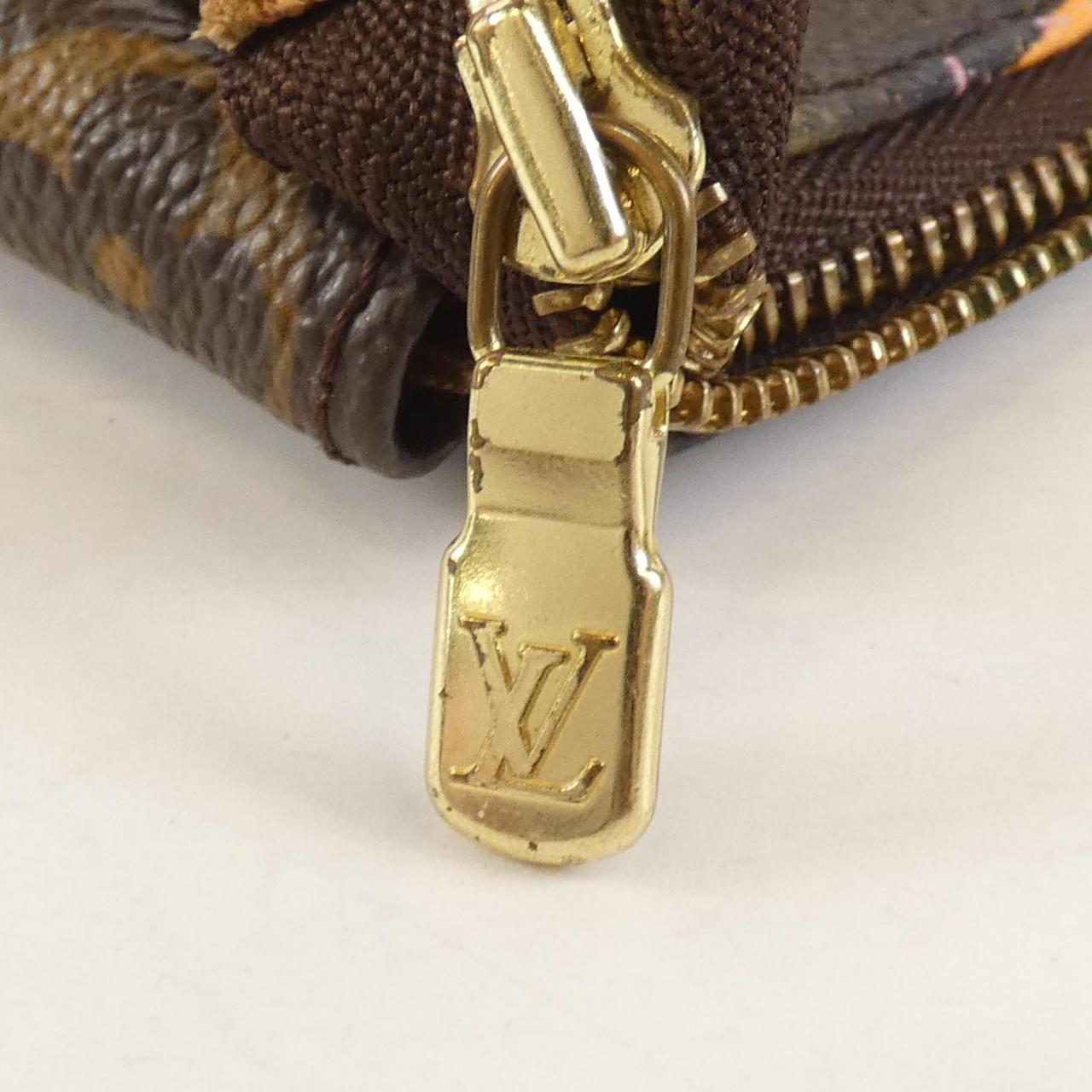 Louis_Vuitton_Monogram_Rose_Stephen_Sprouse_Pochette_Accessoires_M48615_Accessory_Pouch_6