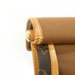 Louis_Vuitton_Monogram_Sac_Chasse_M41140_Bag_10