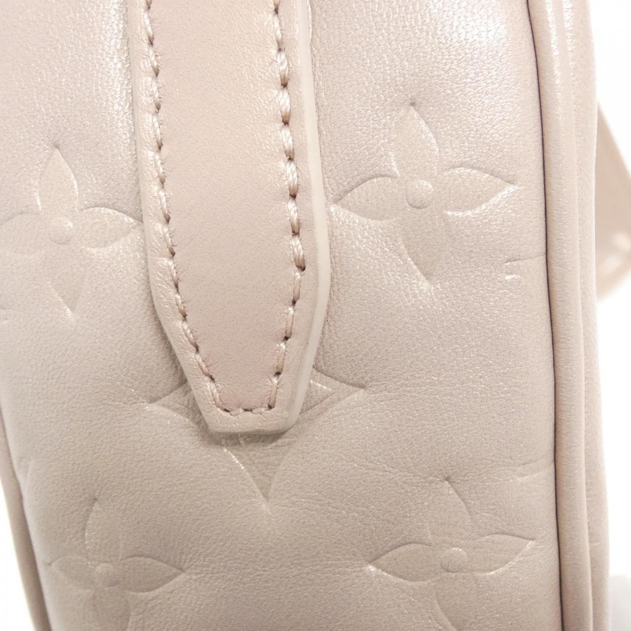 Louis_Vuitton_Monogram_Sac_Cool_Foreign_Love_M58738_Shoulder_Bag_4