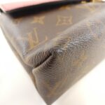 Louis_Vuitton_Monogram_Saint_Placide_M43713_Shoulder_Bag_3