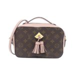 Louis_Vuitton_Monogram_Saintonge_M44442_Shoulder_Bag_1
