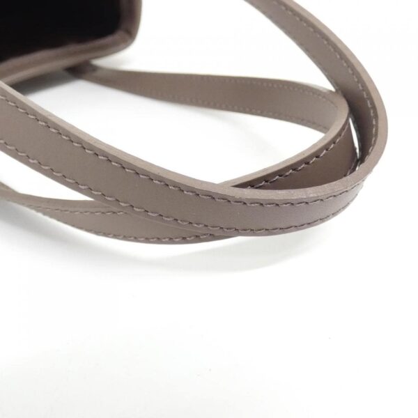 Louis_Vuitton_Monogram_Satin_Little_Bucket_M92145_Bag_4