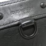 Louis_Vuitton_Monogram_Shadow_Pochette_Discovery_M62903_Clutch_Bag_7