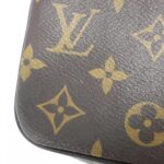Louis_Vuitton_Monogram_Solar_Ray_Pochette_Volga_M44482_Bag_4