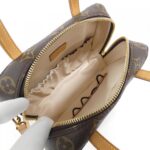 Louis_Vuitton_Monogram_Spontini_M47500_Bag_6